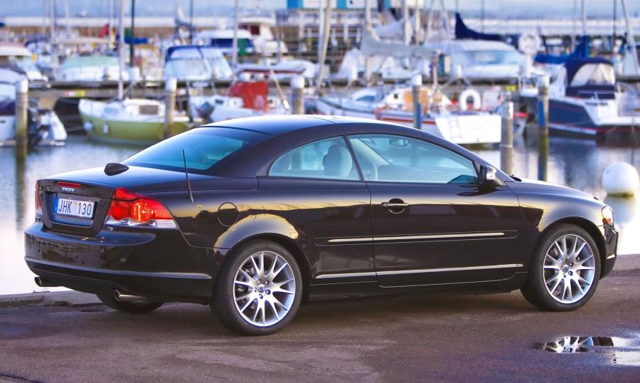  Volvo C70 T5 2005 года  (фото 56 из 93)